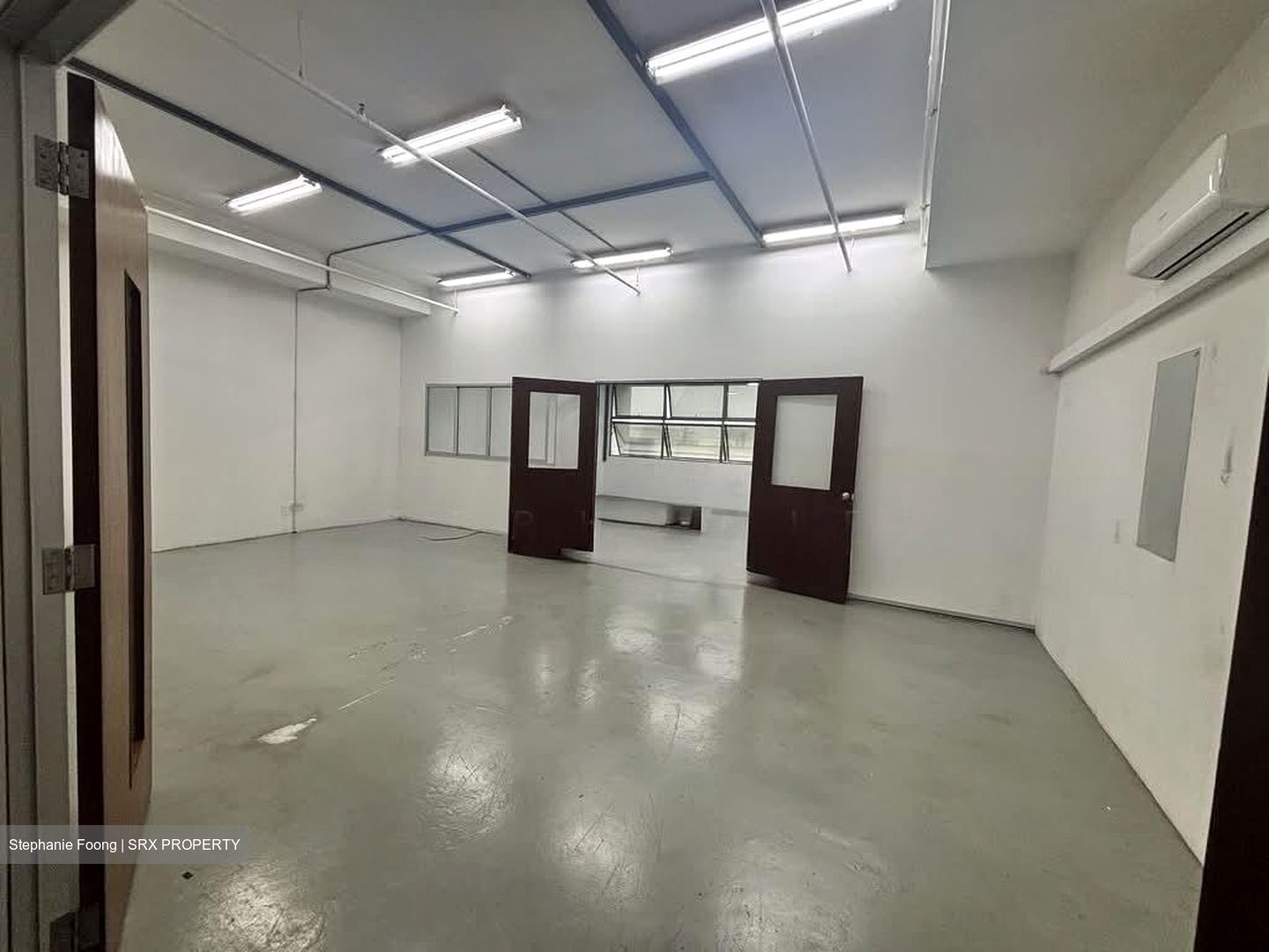 Woodlands Bizhub (D27), Factory #584827001